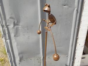 Frog Balancer 42 tall...