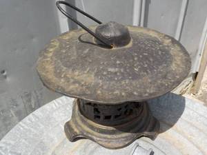 Cast Iron Pagoda Style Lantern 8 t...