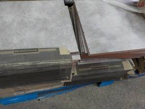 4 cases made in Brazil 12 sq. cera...
