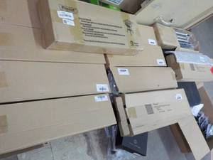 Large Lot of grill accessories...