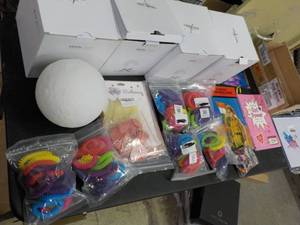 4 Moon Lights, Plastic Bracelets, B...