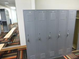 Set of 5 Lockers