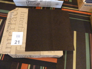21 Brown Carpet Squares