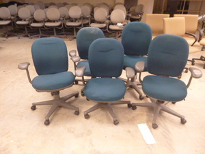 5 Green Rolling Office Chairs