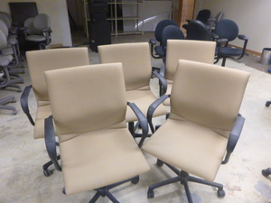 5 Tan Rolling Office Chairs