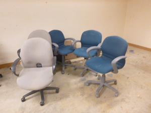 5 Rolling Office Chairs