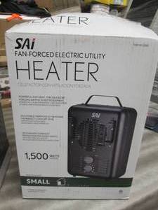 lot 9 image: Sai 1,500-Walt Utility Milkhouse Fa...
