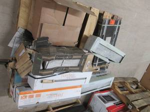 lot 30 image: Pallet of Assorted Tile...