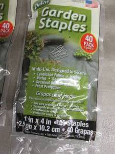 lot 39 image: 5 pks Dalen Products Garden Staples...
