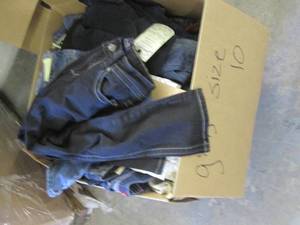 lot 195 image: Large Lot NWT Girls Jeans Size 10...
