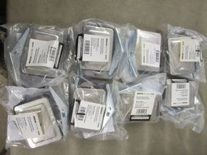 lot 256 image: 8 Reese Universal Anchor Points Y3...