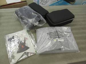 lot 264 image: Diaper Caddie Storage, 3 Zip Cases,...