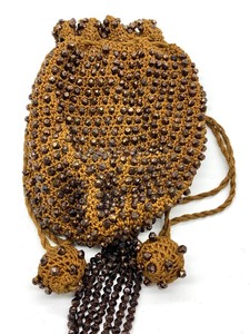 lot 109 image: Vintage Drawstring and Beaded Handbag