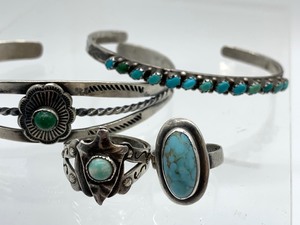 lot 113 image: Southwest Style Jewelry Lot
