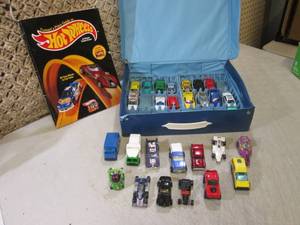 Assorted Hot Wheels with Case and P...