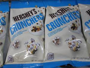 15 Bags of Hersheys Crunchers Cooki...