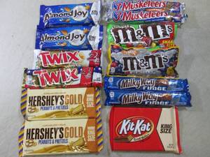 Assorted CandyCandy Bars  C-2...