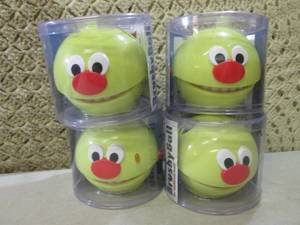 Lot of 4 Brushy Ball The Toothbrush...