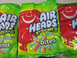 6 Bags of Air Heads Xtremes Bites R...