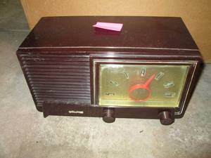 lot 16 image: Antique Sears Brand Radio See Phot...