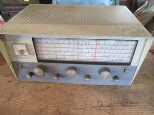 lot 93 image: Airplane Radio Model #GR-212 Untes...
