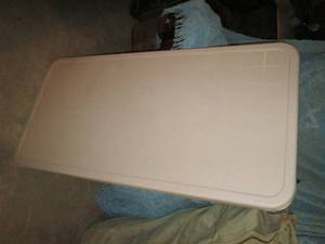 lot 103 image: Plastic Folding Table...