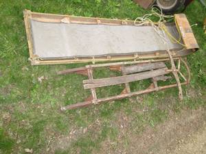 lot 140 image: Vintage Tobogon & Sled...