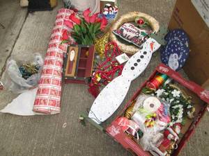 lot 143 image: Christmas Wrapping, Ribbon, Dcor ...