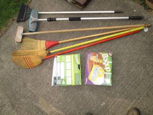 lot 158 image: Lot of Brooms & Bagup Tools See Ph...