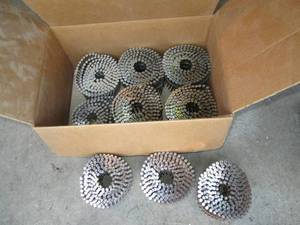 lot 173 image: Box of Coil Nails...