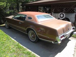 lot 1 image: 1973 Lincoln Continental Mark IV (6...