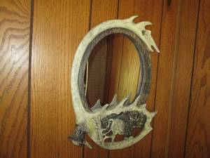 lot 14 image: Buffalo Wall Mirror...
