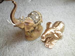 lot 26 image: (2) Decorative Elephants...