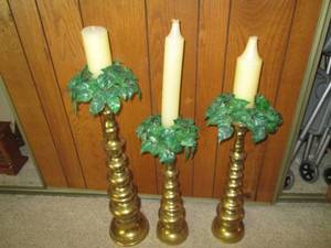 lot 32 image: 3 Brass Candle Holder Dcor With C...