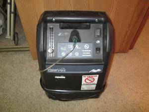 lot 36 image: VisonAire - AirSep Oxygen Machine...