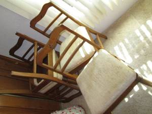 lot 42 image: (4) Dining Chairs...