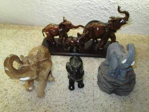 lot 44 image: Lot of Ceramic Elephants...