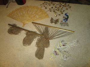 lot 57 image: Lot of Hanging Beads, Wall Art, Sea...