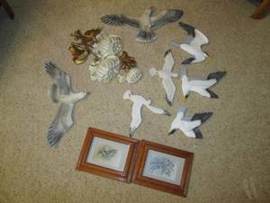 lot 58 image: Wall Art -Birds, Photo Wall Art, Fl...