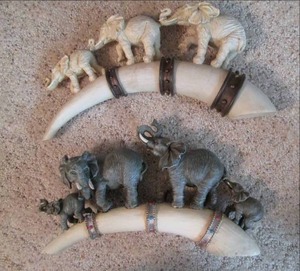 lot 77 image: (2) Elephant Wall Dcor On Tusks...