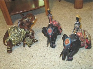 lot 109 image: (3) Elephant Dcor Items...