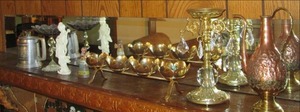 lot 111 image: 6 Glass Pcs & Various Home Dcor ...