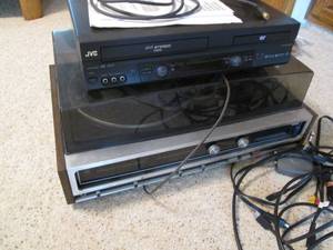 lot 119 image: RCA Turntable With 8 Track Player ...