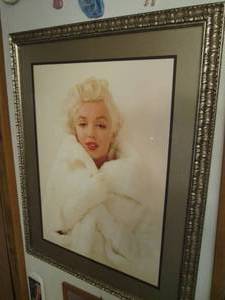 lot 180 image: Framed 34 X 43 Marilyn Monroe Pri...