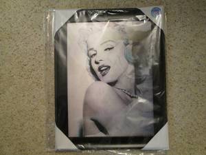 lot 185 image: 3-D Framed Marilyn Print BDRM...