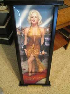 lot 206 image: 1999 The Bradford Exchange Collecti...