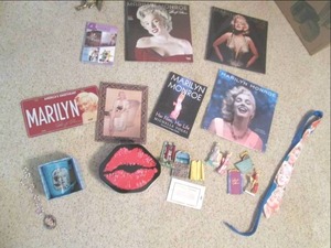 lot 223 image: Collectable Marilyn Monroe Calendar...