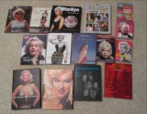 lot 227 image: Marilyn Monroe Collector Books See...