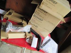 Chief Universal Projection Mounting...
