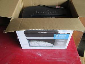 Ativa 8-Sheet Paper Shredder Y-PLT...